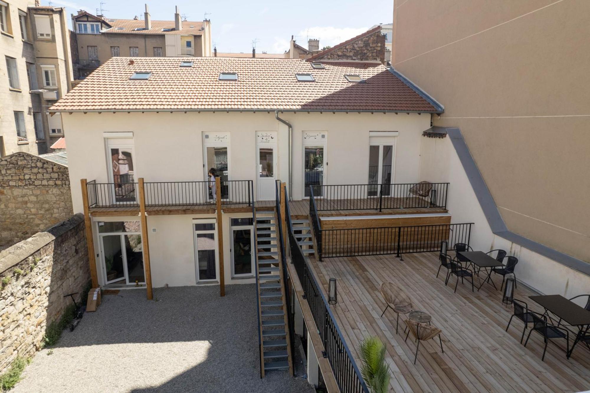 Bibemus Casa Maja - Baignoire Balneo - Parking - Terrasse Lägenhet Saint-Etienne  Exteriör bild
